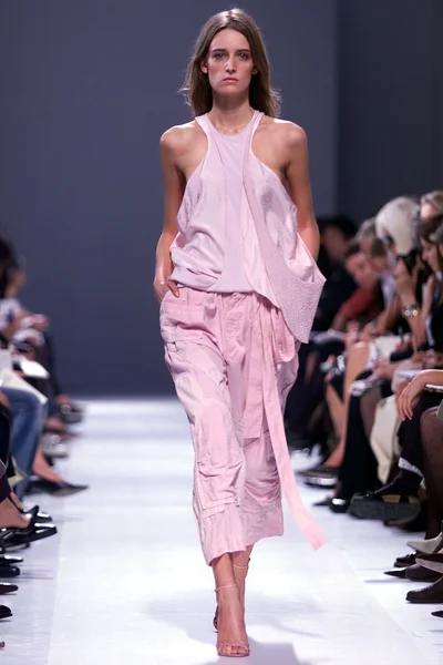 Look 23
